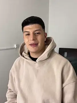 Goldenknight33 online show from 02-13-26, 01:33