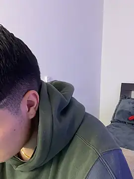 Goldenknight33 online show from 02-18-26, 03:52