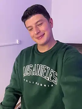 Goldenknight33 online show from 03-28-26, 08:21