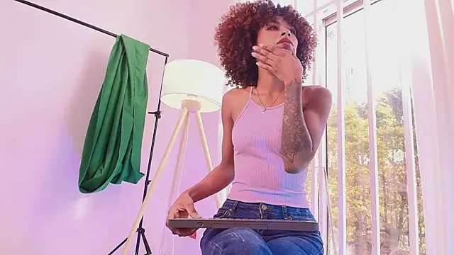 NaomiClay online show from 03-19-26, 12:05