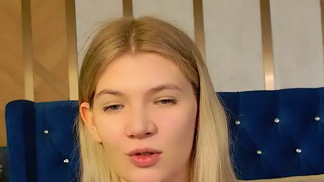 Vivien Hans online show from 03-26-26, 09:02