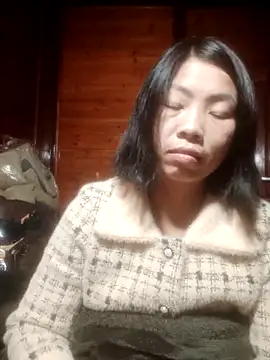 Amiluli online show from 02-17-26, 04:10