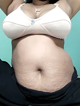 Uma-2 online show from 12-20-25, 03:53