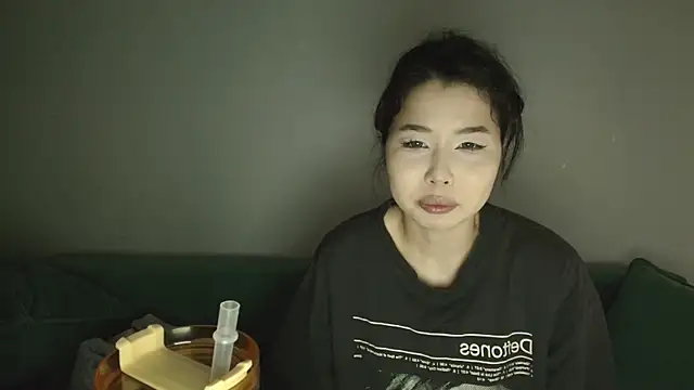 kimyjina online show from 05-26-26, 03:04