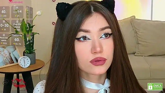 oliviaah  online show from 04-03-26, 03:18