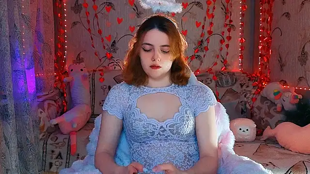 Ari Meow online show from 04-06-26, 06:42