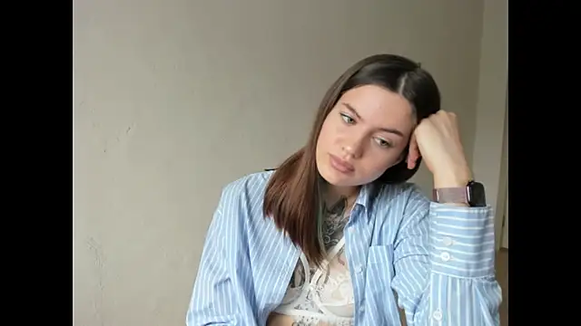 NikkieKitty online show from 04-08-26, 11:12