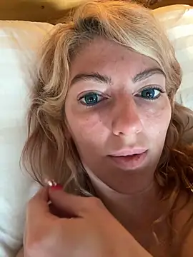 CelestialRuby online show from 09-23-25, 12:01