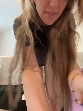 CelestialRuby online show from 10-18-25, 02:52