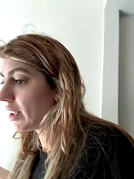 CelestialRuby online show from 11-16-25, 04:01