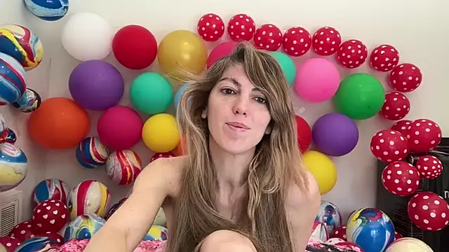 Snapshot of CelestialRuby chatting on 02-17-26, 05:43 CelestialRuby online show from 02-17-26, 05:43