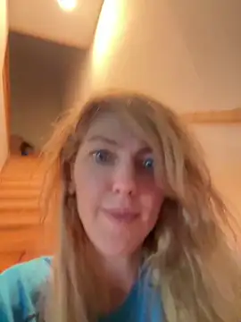 CelestialRuby online show from 04-11-26, 04:42