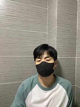 kimze7 online show from 04-06-26, 03:02