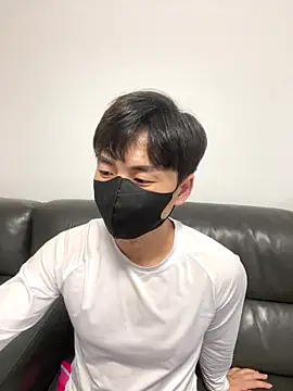 kimze7 online show from 12-22-25, 02:28