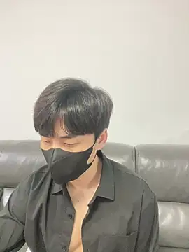 kimze7 online show from 01-12-26, 12:45