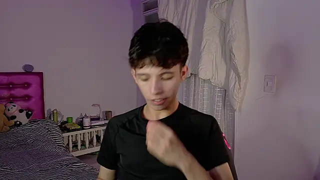 Snapshot of Dani_Dancer chatting on 02-03-26, 12:32 Dani Dancer online show from 02-03-26, 12:32