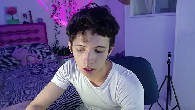 Snapshot of Dani_Dancer chatting on 07-05-26, 11:11 Dani Dancer online show from 07-05-26, 11:11