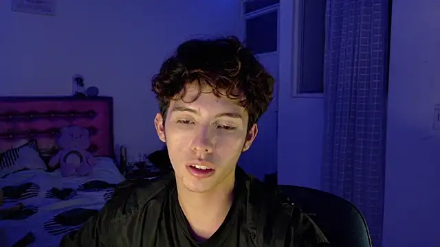 Dani Dancer online show from 04-19-26, 01:39