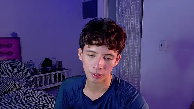 Snapshot of Dani_Dancer chatting on 02-17-26, 02:42 Dani Dancer online show from 02-17-26, 02:42