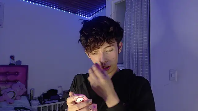 Dani Dancer online show from 04-24-26, 01:07