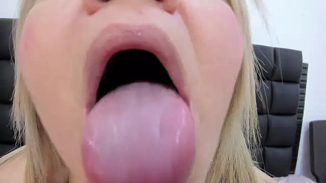 sabrinamed 78 online show from 05-28-26, 11:05