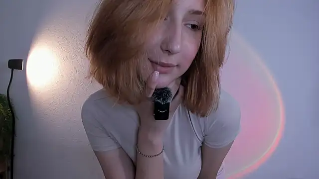 Snapshot of TariLechliter chatting on 07-11-26, 12:16 TariLechliter online show from 07-11-26, 12:16