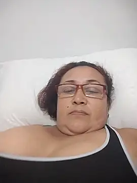 Nini Love  online show from 02-27-26, 04:12