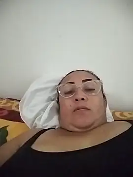 Nini Love  online show from 04-30-26, 03:41
