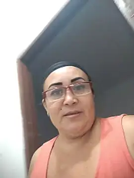 Nini Love  online show from 04-02-26, 03:13