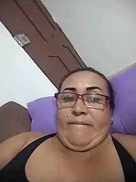 Nini Love  online show from 04-03-26, 03:13