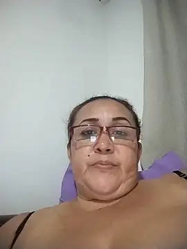 Nini Love  online show from 04-25-26, 04:26