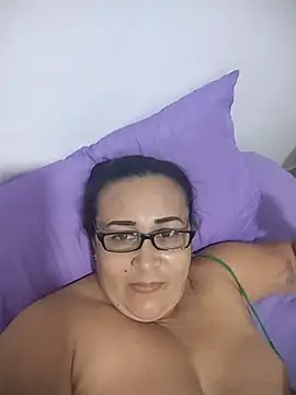 Nini Love  online show from 07-07-26, 06:47