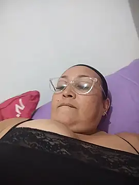 Nini Love  online show from 02-11-26, 11:26