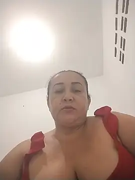 Nini Love  online show from 06-21-26, 04:29