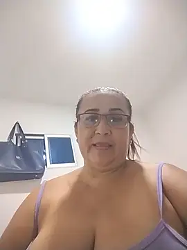 Nini Love  online show from 03-26-26, 08:01