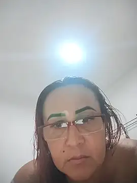 Nini Love  online show from 03-31-26, 06:04