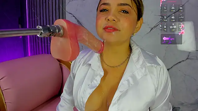 shayra boobs2 online show from 04-18-26, 10:17