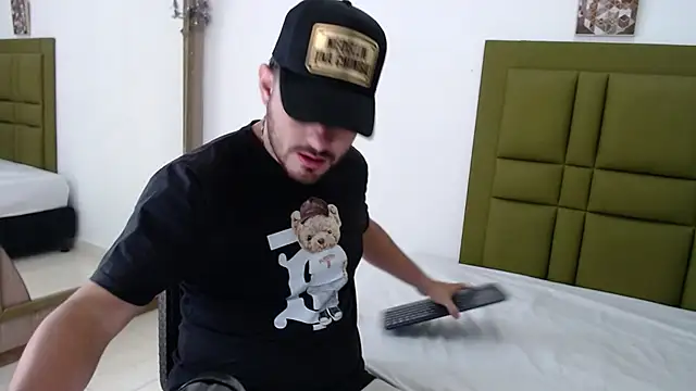 stive 0297 online show from 12-20-25, 11:24