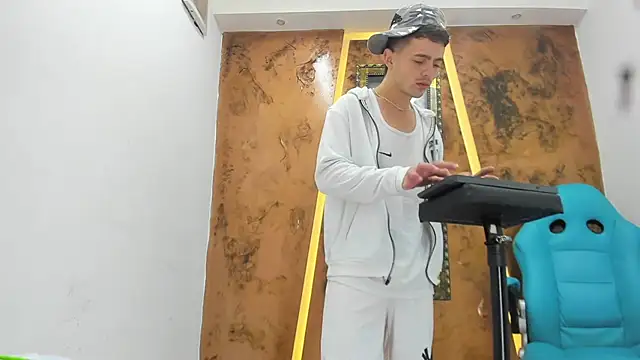 Jhostonex online show from 02-16-26, 03:38