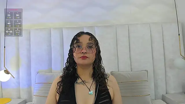 Im TaraBlack online show from 12-19-25, 03:43