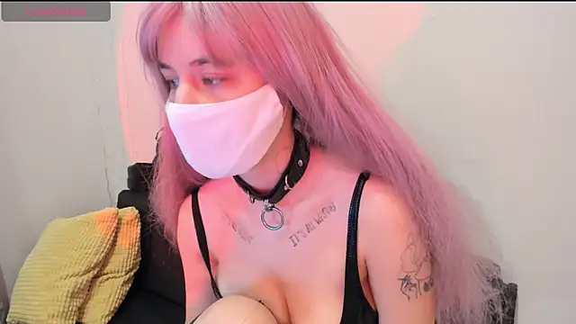 Snapshot of DELAYLALEAA chatting on 01-19-26, 04:33 DELAYLALEAA online show from 01-19-26, 04:33