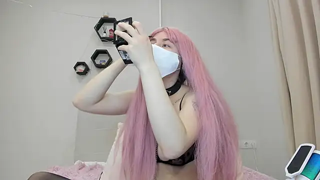 Snapshot of DELAYLALEAA chatting on 01-13-26, 04:33 DELAYLALEAA online show from 01-13-26, 04:33