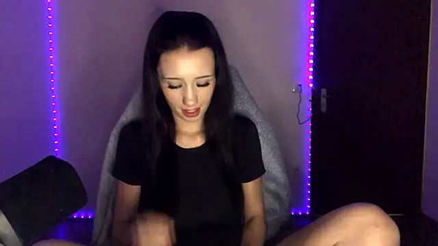 ellienymph online show from 03-01-26, 04:56