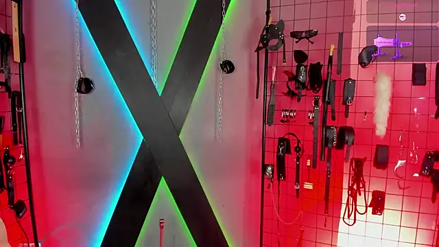 MissScarlet Ela bdsm online show from 01-08-26, 03:56