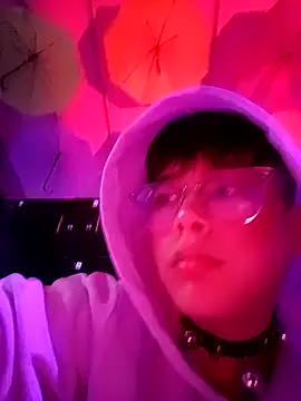 LyamMarven01 online show from 12-14-25, 05:02