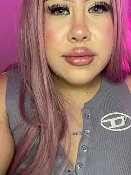 Mia Carters online show from 02-12-26, 04:23