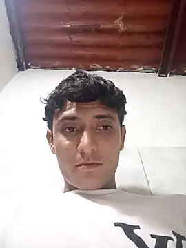 maikel23grande online show from 12-14-25, 04:29