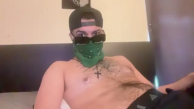 Snapshot of angelblanco chatting on 02-07-26, 05:43 angelblanco online show from 02-07-26, 05:43