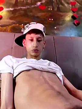 Snapshot of Disey888 chatting on 02-20-26, 06:19 Disey888 online show from 02-20-26, 06:19