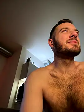 cheekycherryx online show from 12-18-25, 11:08